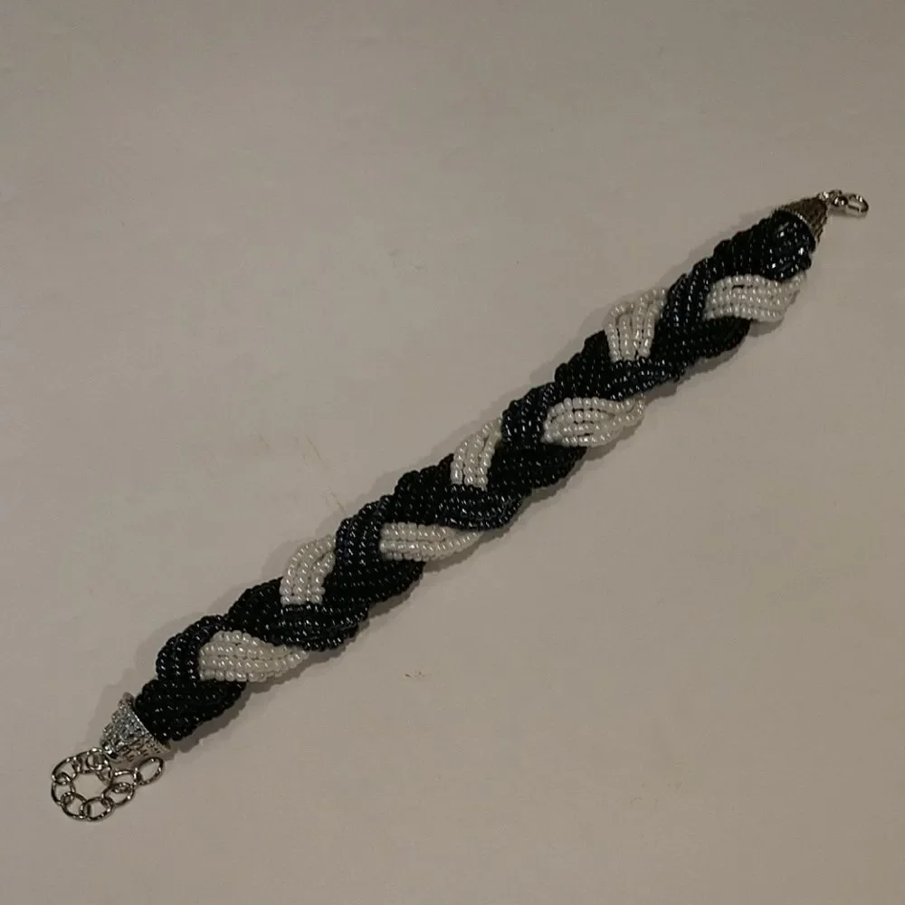 👌 New beaded braid bracelet